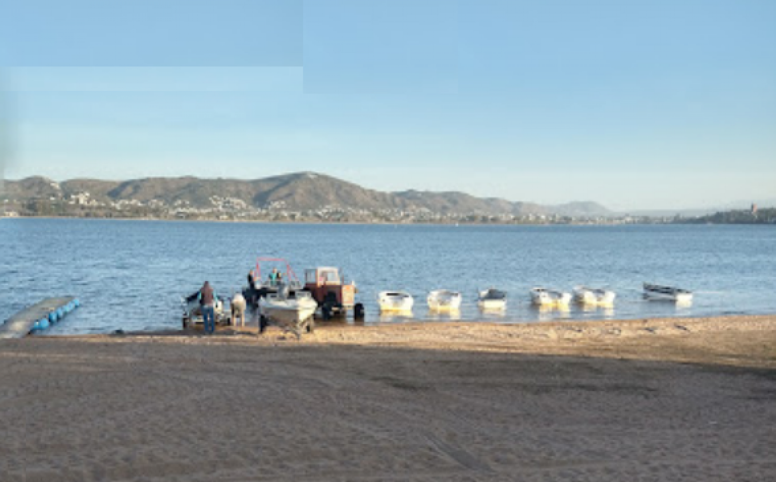 Villa Lago Azul (B° cerrado sobre el lago San Roque)