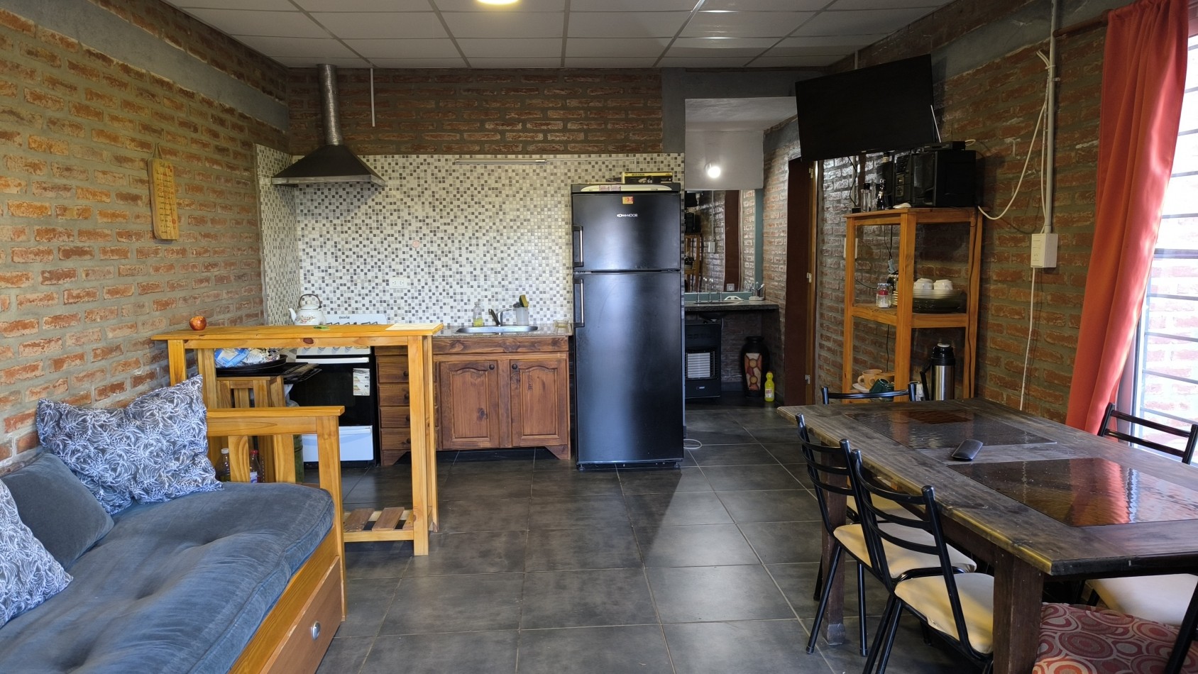 OPORTUNIDAD! Se vende complejo de 2 cabañas amobladas c/pileta, B° Mirador del Lago, Bialet Masse - Cordoba