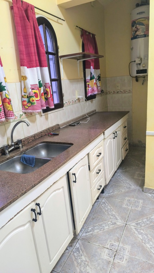 Oportunidad casa   de 3 dorm. en Villa Carlos Paz 