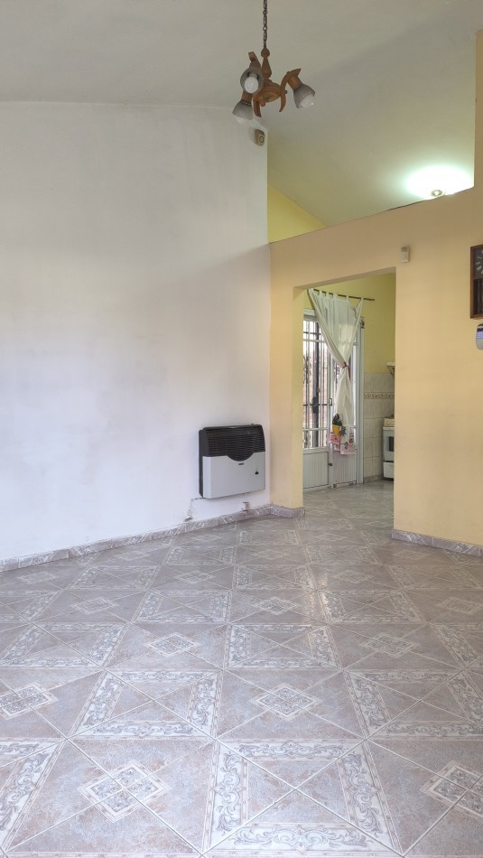 Oportunidad casa   de 3 dorm. en Villa Carlos Paz 