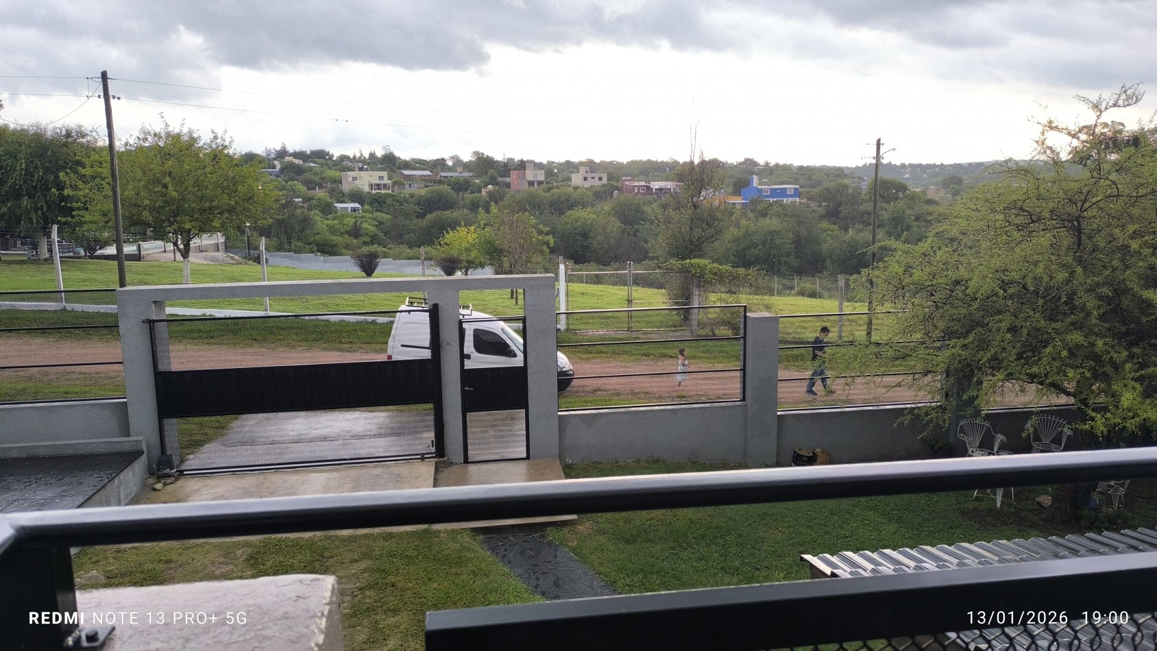 CASA DE CATEGORIA EN VENTA CON PILETA - B° MIRADOR DEL LAGO | BIALET MASSE