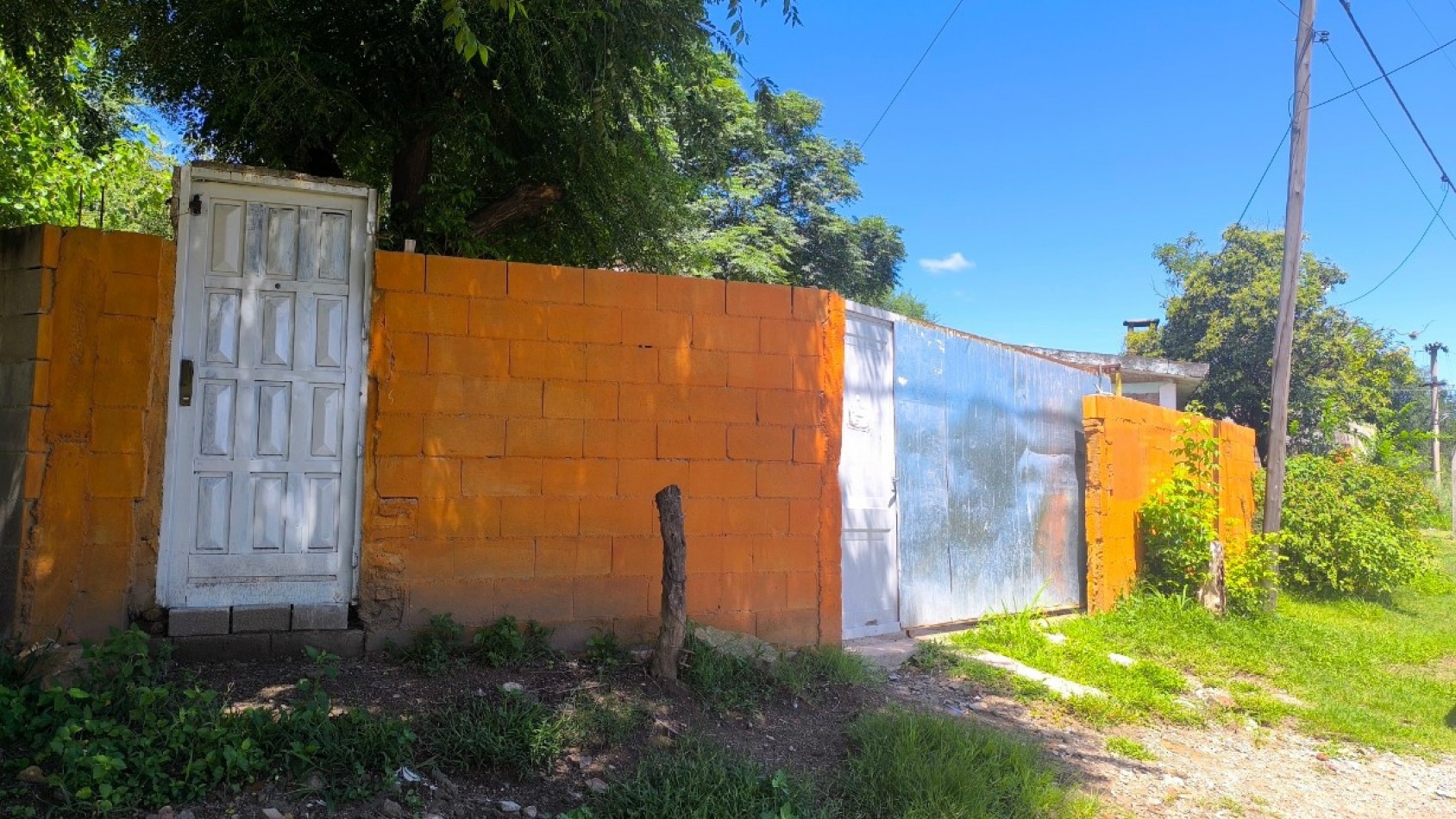 OPORTUNIDAD  DE VENTA 2 CASAS EN UN MISMO LOTE -SANTA MARIA DE PUNILLA 