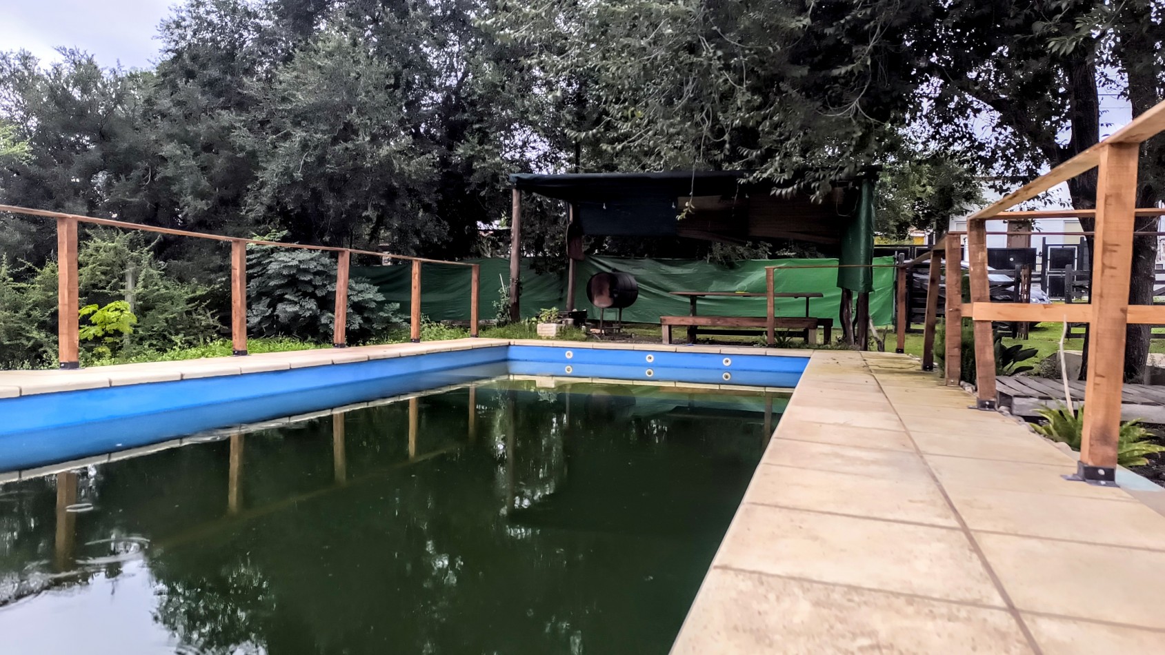 Alquilo x2 años en Siquiman c/pileta, 2 dorm.