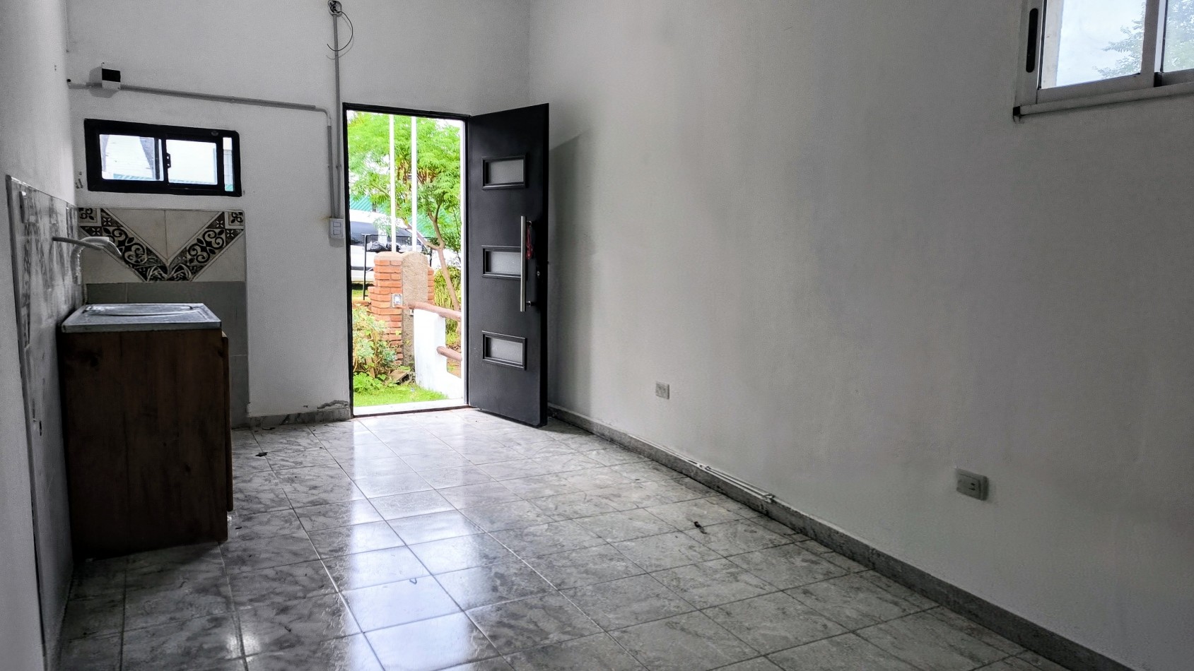 ALQUILO x1 O 2 años- DOS MONOAMBIENTE EN SIQUIMAM