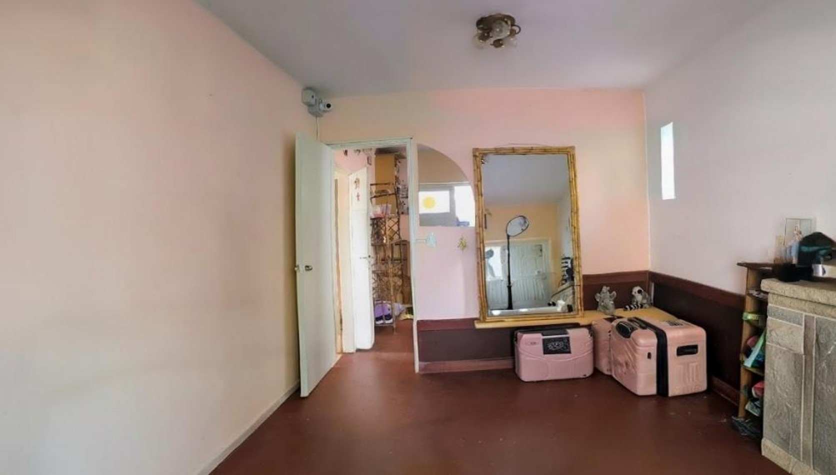 Oportunidad en Villa Carlos Paz - Casa + Depto, ideal vivienda + renta 