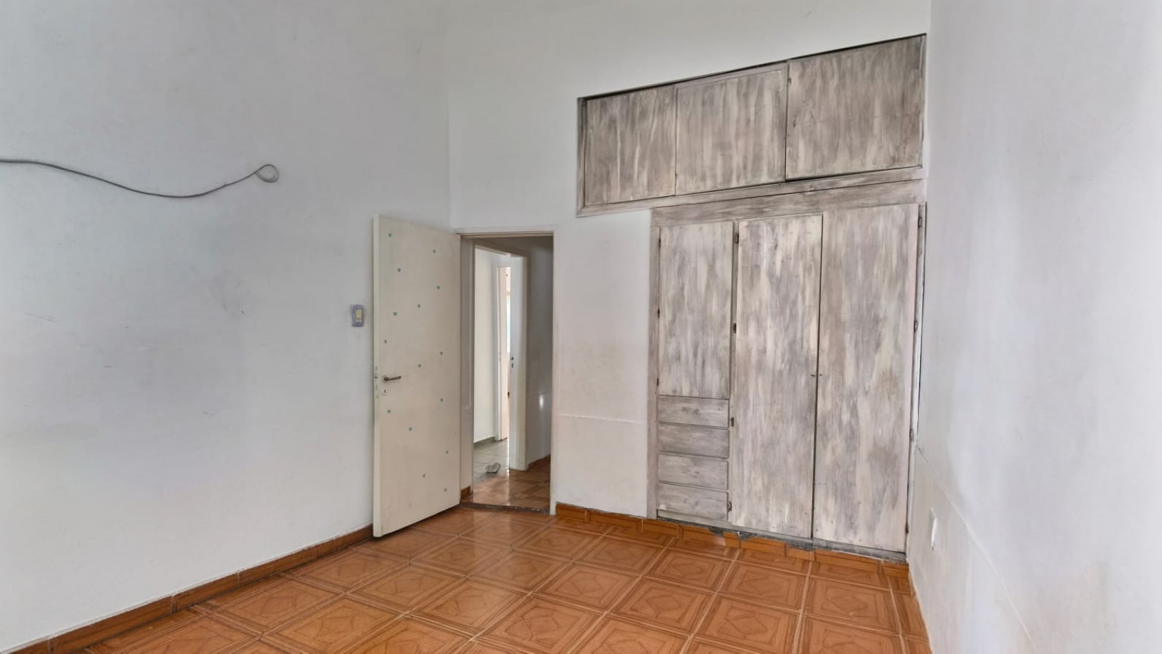 Oportunidad en Villa Carlos Paz - Casa + Depto, ideal vivienda + renta 