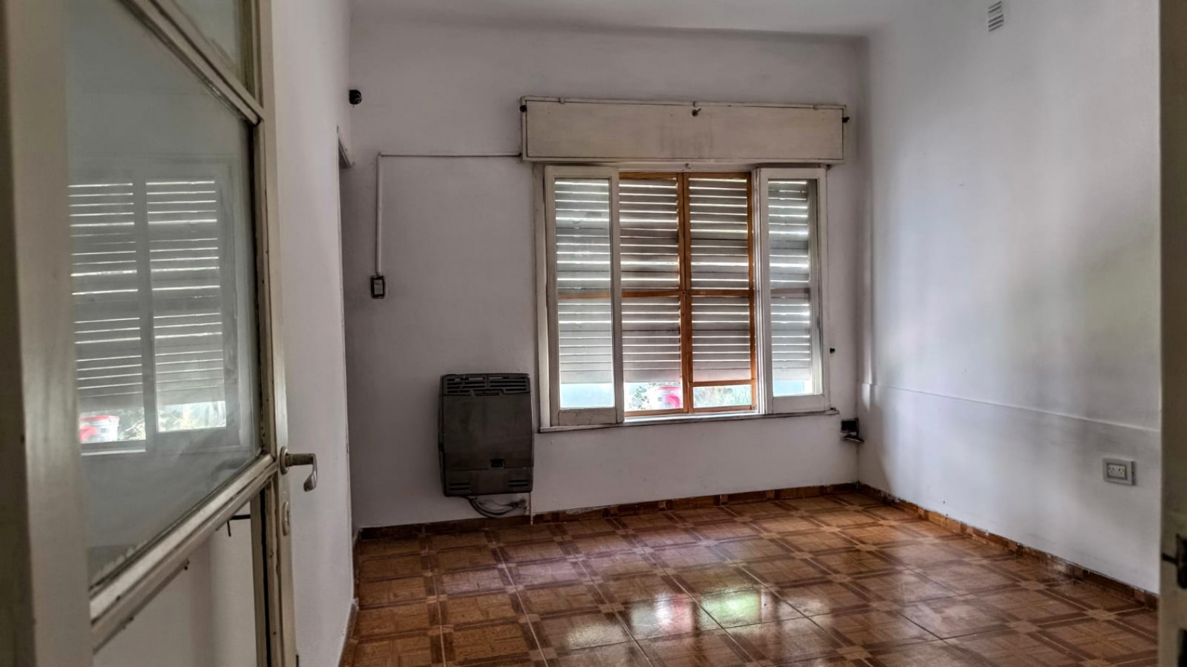 Oportunidad en Villa Carlos Paz - Casa + Depto, ideal vivienda + renta 