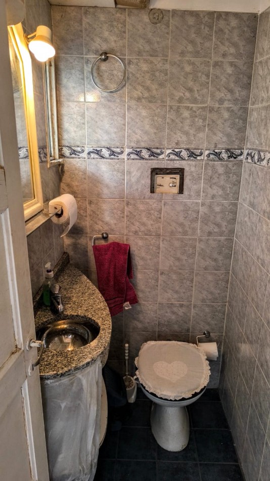 Oportunidad en Villa Carlos Paz - Casa + Depto, ideal vivienda + renta 