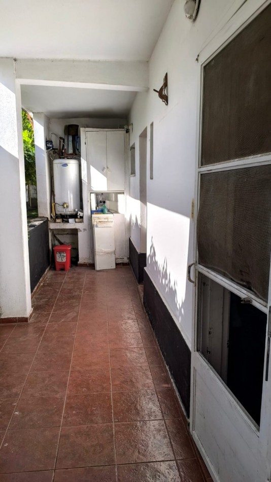 Oportunidad en Villa Carlos Paz - Casa + Depto, ideal vivienda + renta 