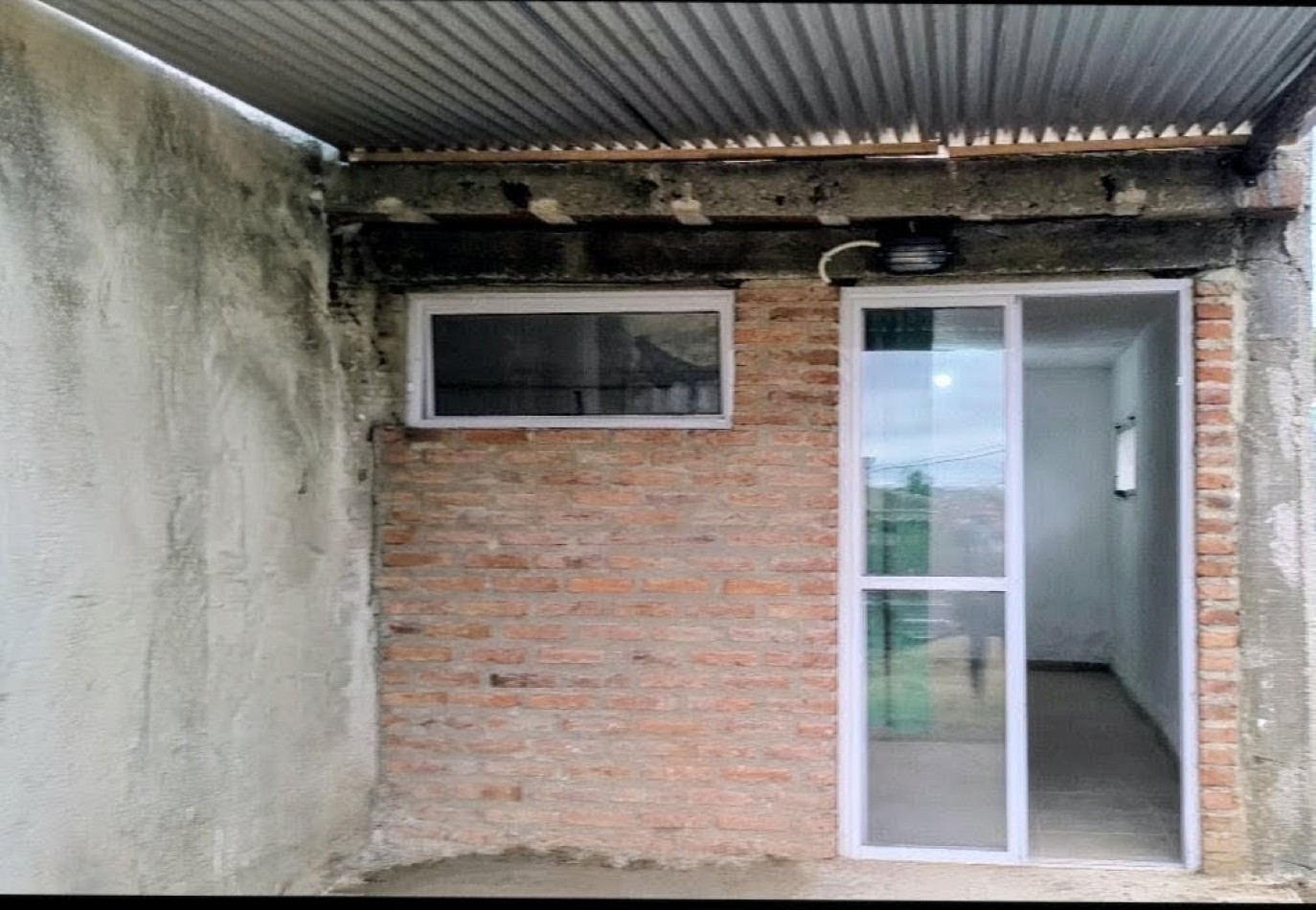 Alquilo x1 o 2 años Monoambiente en Siquiman