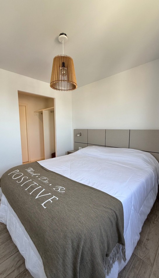 EN VENTA  DEPTO DE CATEGORIA-2 DORM. -QUATRO HOUSING -Viyetes 1331