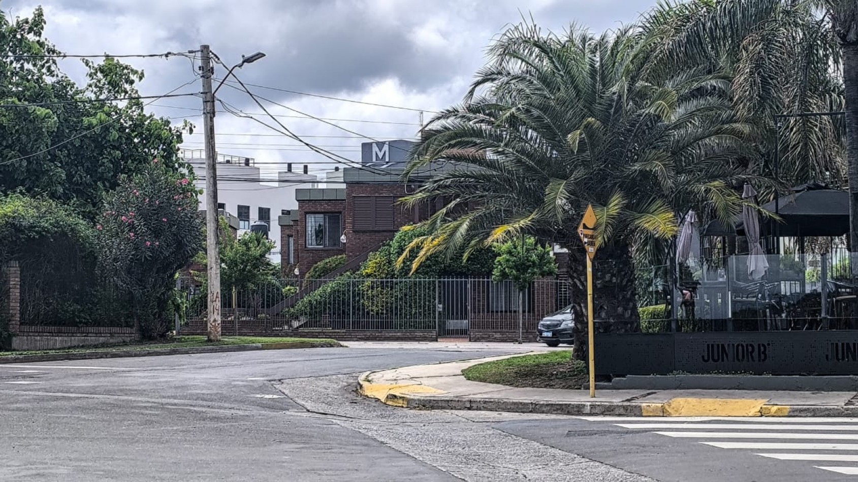 VENDO DEPTO EN COMPLEJO JARDIN DEL LAGO-V. CARLOS PAZ A50MTRS COSTANERA-2 DORM