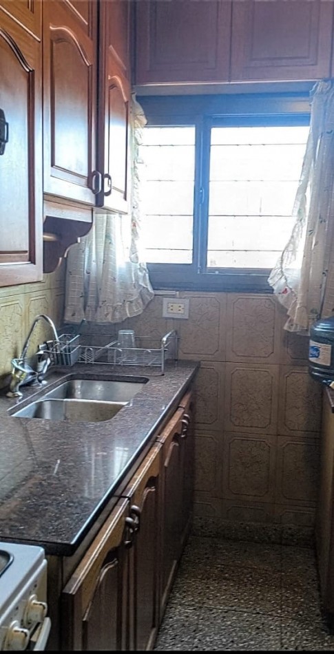 VENDO DEPTO EN V. CARLOS PAZ A50MTRS COSTANERA-2 DORM
