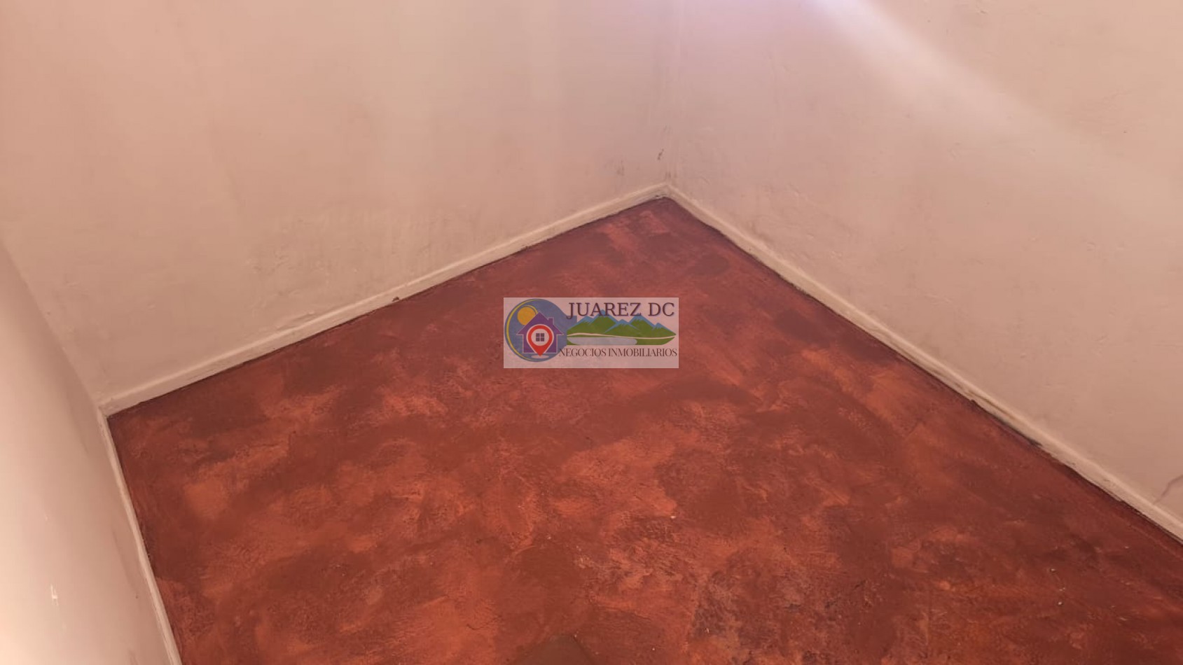 Oportunidad en Villa Carlos Paz - Casa + Depto, ideal vivienda + renta 