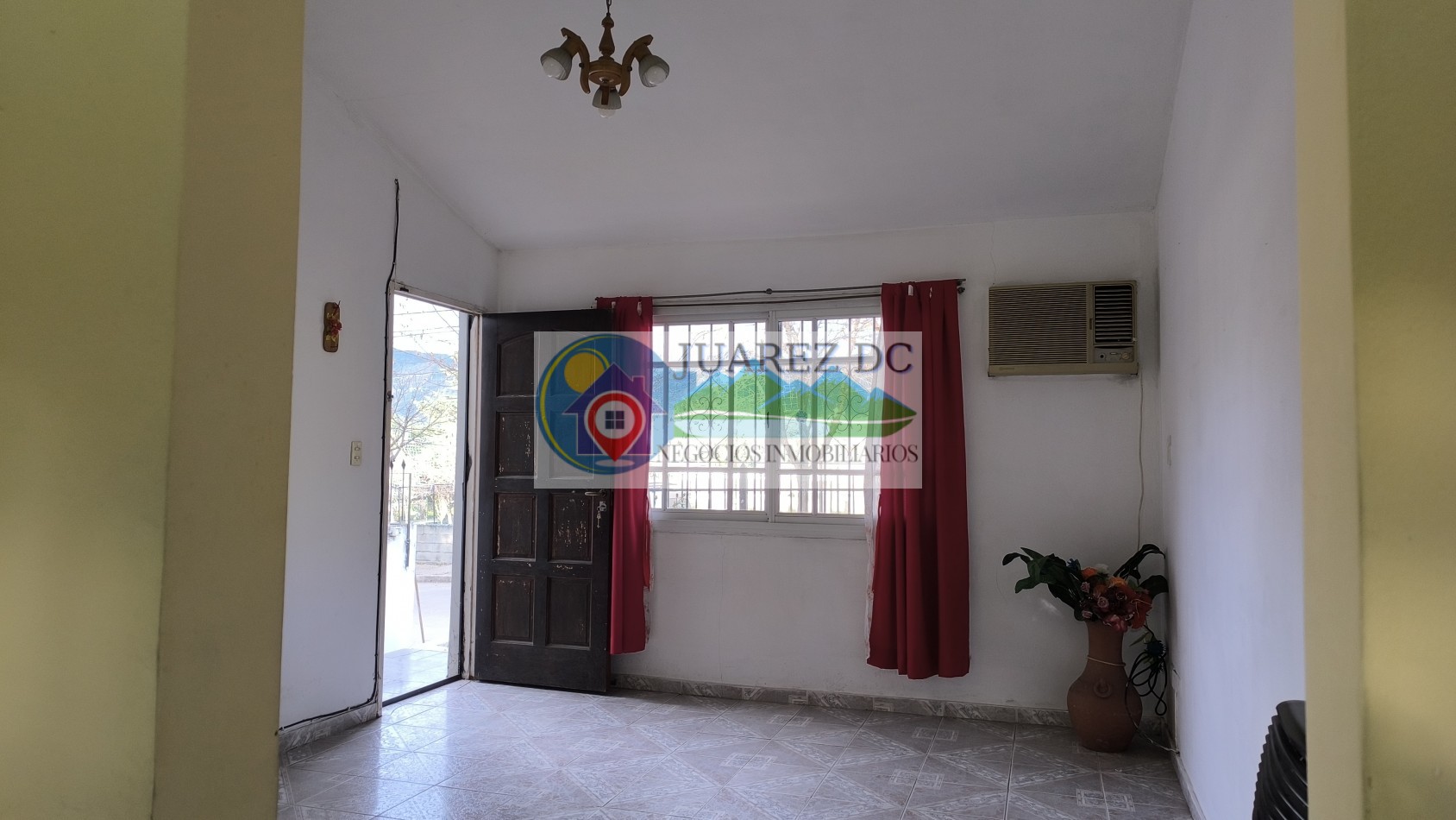 REBAJADA  casa de 3 dorm./ 2 baños-Villa Carlos Paz 