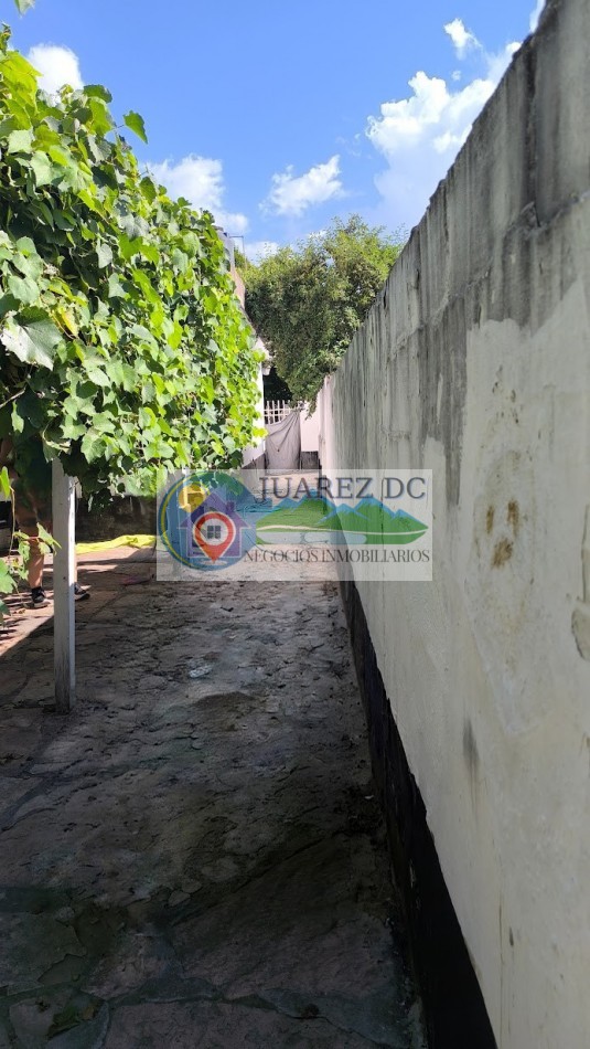 Oportunidad en Villa Carlos Paz - Casa + Depto, ideal vivienda + renta 