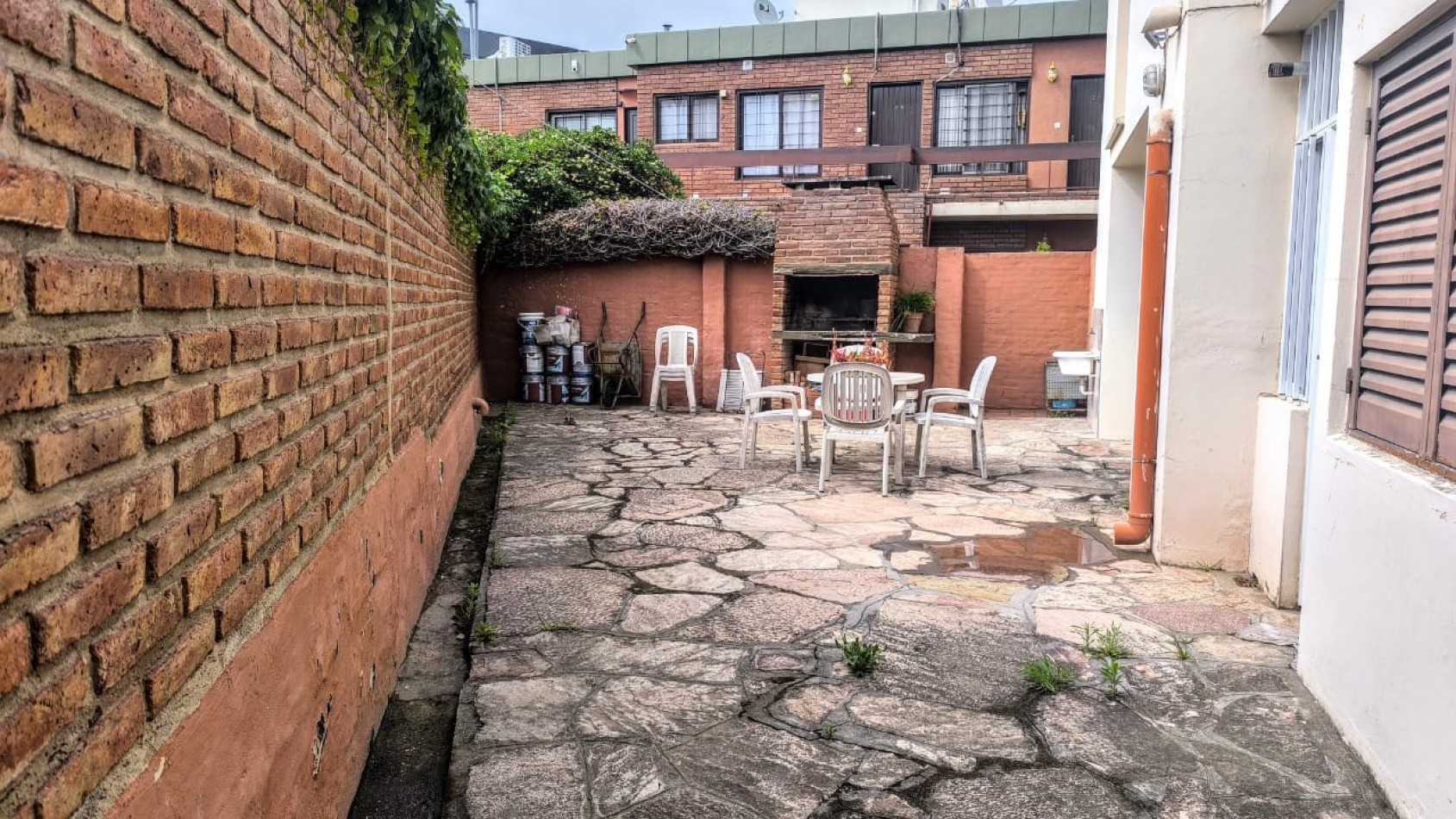 VENDO DEPTO EN V. CARLOS PAZ A50MTRS COSTANERA-2 DORM