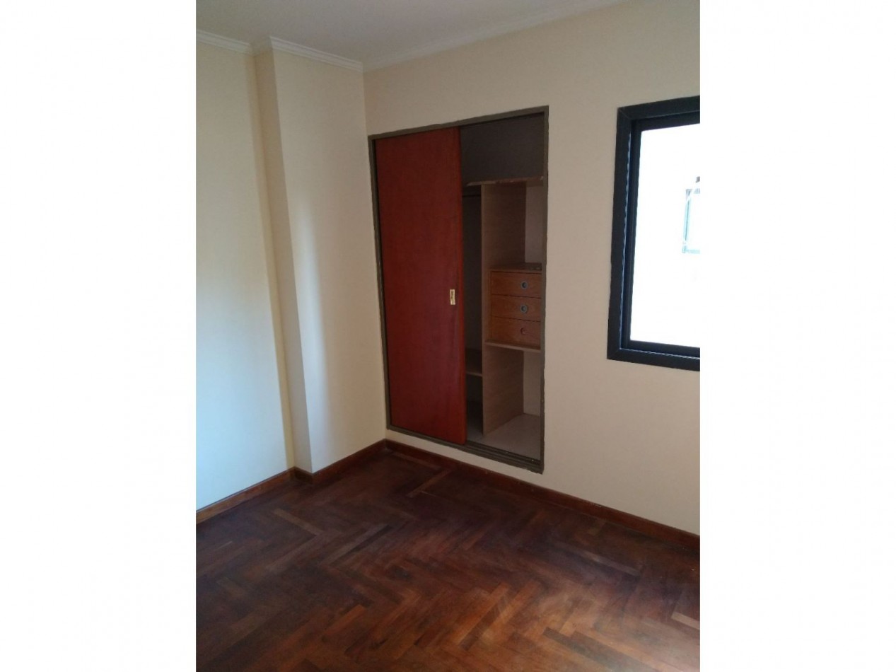 VENDO DEPARTAMENTO UN DORMITORIO DEAN FUNES 889