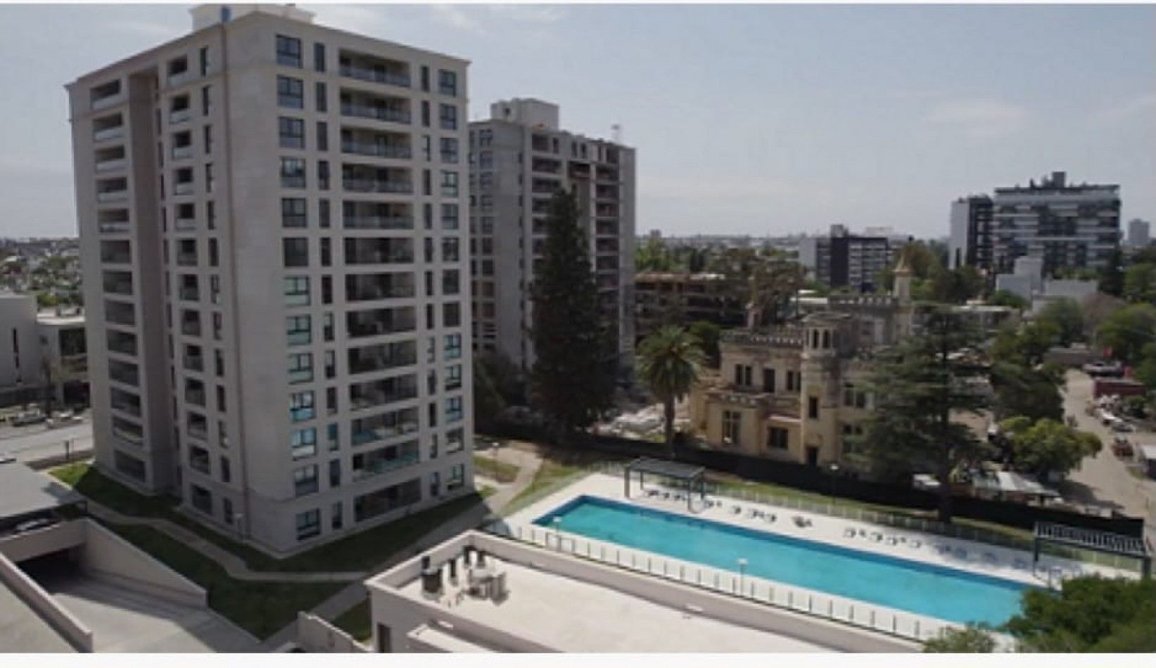 Venta de hermoso departamento en Condominio de lujo Opera Park 